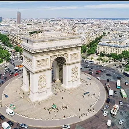 La Cachette Des Stars 20m2 Vue Tour Eiffel * Paris
