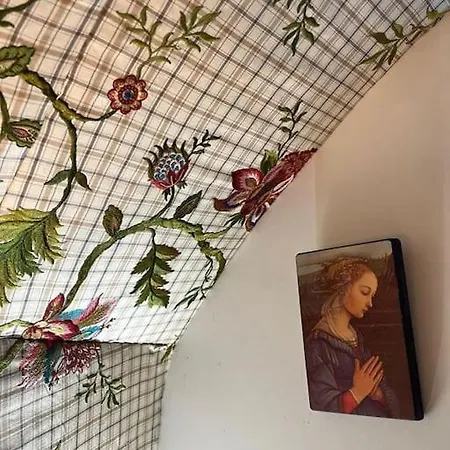 Appartement La Cachette Des Stars 20m2 Vue Tour Eiffel Paris